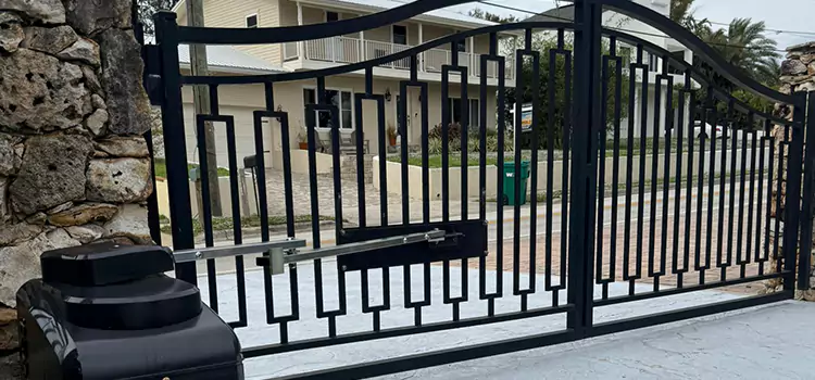 Swing Gate Opener with Keypad DeKalb