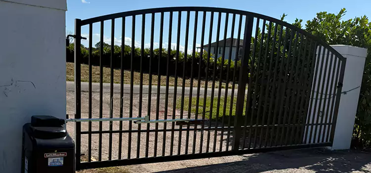 Driveway Fence Repair DeKalb